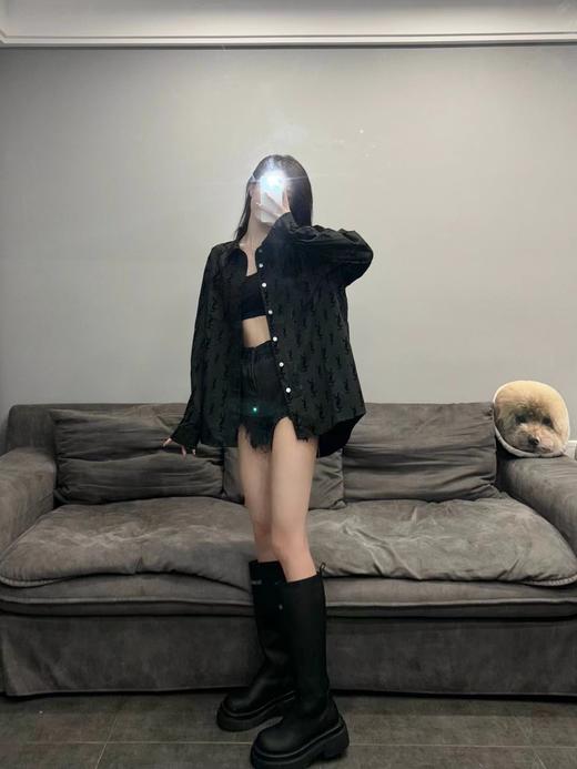 F030421新款植绒满印字母印花颜值超高的显瘦气质衬衫男女同款 商品图6