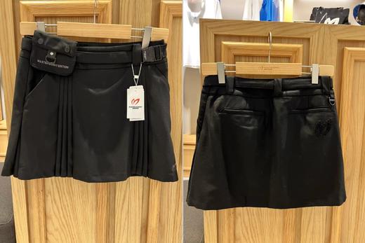 兔耳朵🐰家新款女士短裙来了！原厂面料❗️美拉德色和黑色也有太美啦，中间褶皱的纹理真的美爆了呀！整条半裙面料有一定厚度,上身显瘦包裹性十足，特别有秋冬氛围感的一款重工短裙. 商品图3