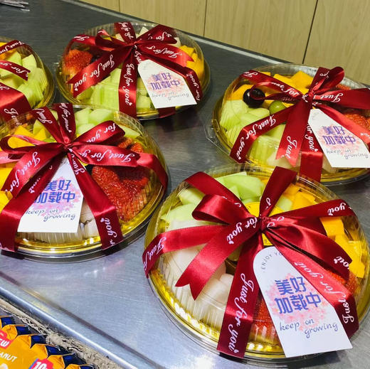 土豪金五宫格果切 水果随机 非如图 需定制请联系客服 商品图1