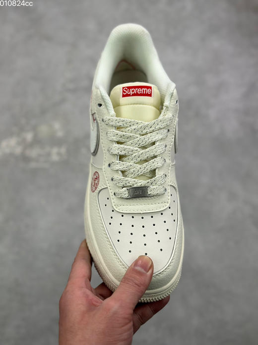 春季特惠💰430 Nike Air Force 1 Low 07 马年限定 
奶油白的温柔质感 商品图1