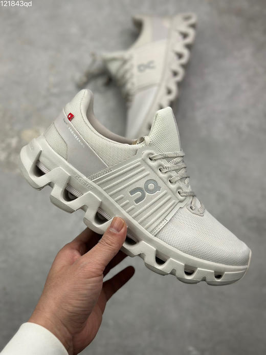 春季特惠💰340 On 昂跑 Cloud 4 Coast 轻量运动休闲鞋 商品图3