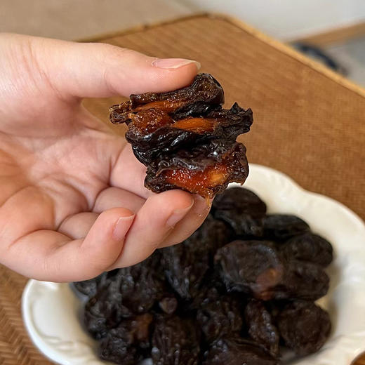 新疆西梅肉肉 西梅干 新梅肉 2袋/4袋 230g/袋 商品图0