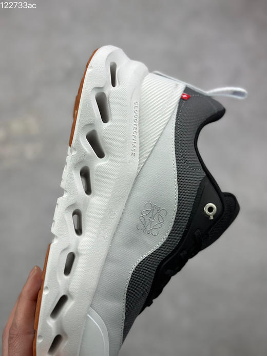 春季特惠💰330 Loewe x ON 罗意威昂跑联名 Cloudtilt 2.0 系列 高品质出货 商品图5