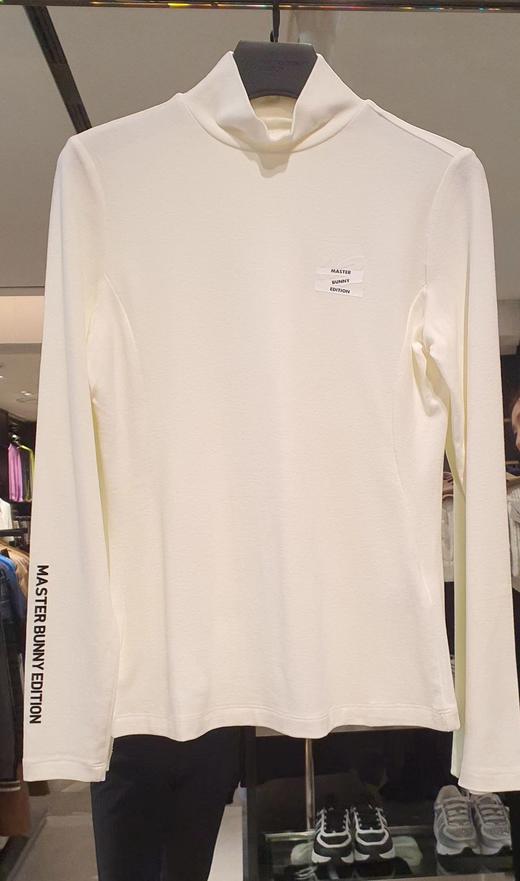 兔耳朵🐰家新款女士韩版磨毛立领外穿打底衣来了！体感超乎想象的舒服！黄油般柔软触感以及身随形动的贴肤感，裸感体验！市面上打底衣比比皆是，但🐰家绝对是行业的“top”“领跑者”。 商品图2