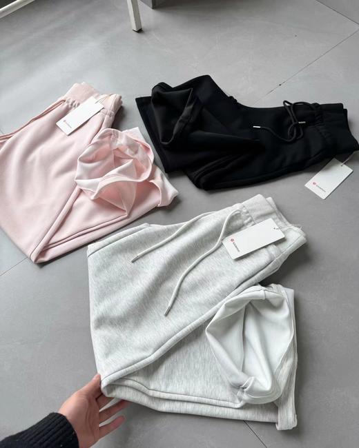 F030465新款休闲运动腰部抽绳设计瑜伽裤便捷百搭中腰阔腿卫裤 商品图8