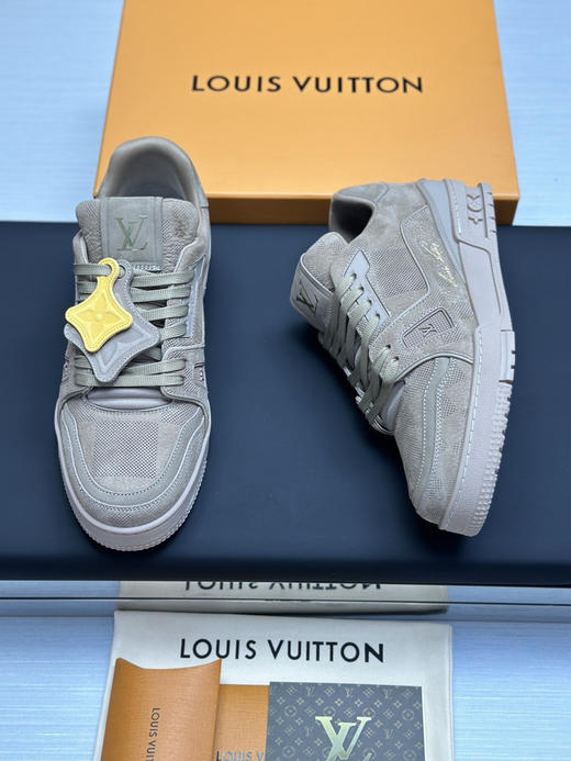 春季特惠💰650 LV 公司级 # 驴牌 Trainer 低帮休闲板鞋 商品图7