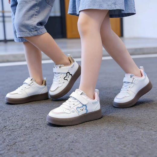 【小黄鸭】2026儿童板鞋多巴胺春季板鞋新款女童鞋子软底运动鞋男宝休闲鞋26-37 商品图2