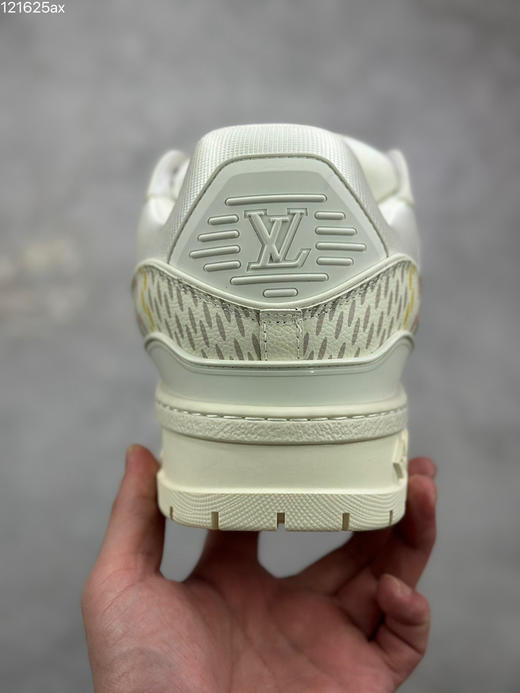 春季特惠💰650 LV 公司级 # 驴牌 Trainer Maxi 胖丁低帮休闲板鞋 商品图7