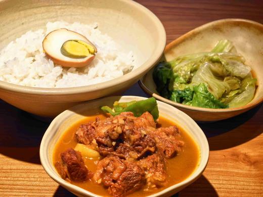 红烧牛腩饭（牛腩+土豆+小菜+米饭） 商品图0