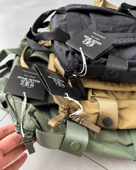 F0304101防水防雨满足各种场景的户外需求大容量露营休闲运动双肩包通勤背包 商品图6