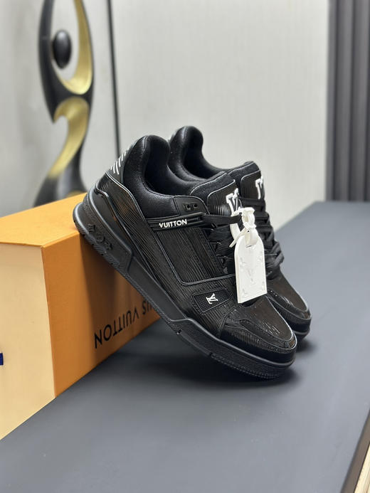 春季特惠💰650 LV 公司级 # 驴牌 Trainer 低帮休闲板鞋 商品图3