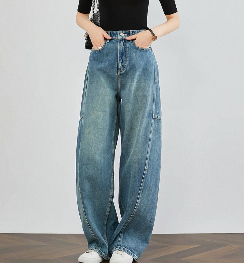 老米优品🎈3-5天!《设计款弯刀牛仔裤》磨白做旧，有弹力，超酷版型，慵懒有范儿~~K260304A