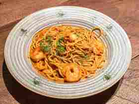 辣奶油大虾意面