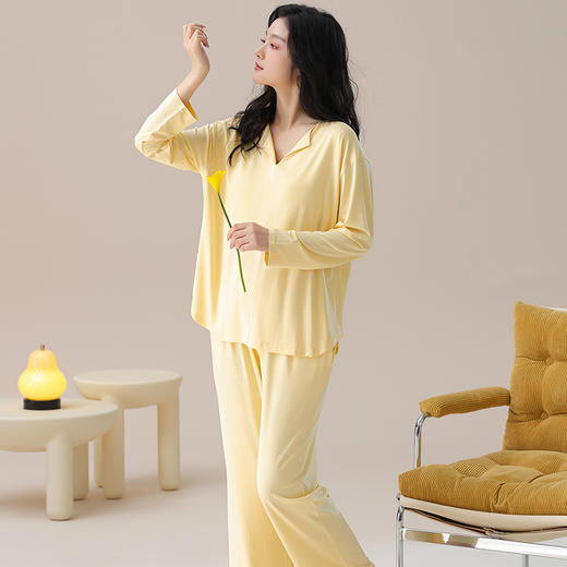 【轻梵 长袖新款莫代尔带胸垫家居服】带胸垫防凸点长袖家居服套装 宽松慵懒亲肤 无感bra 商品图1