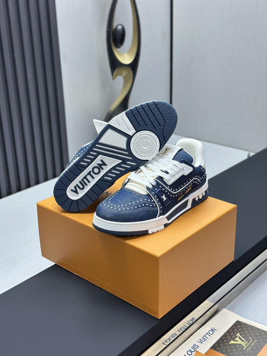 春季特惠💰650 LV 公司级 # 驴牌 Trainer 低帮休闲板鞋 商品图5