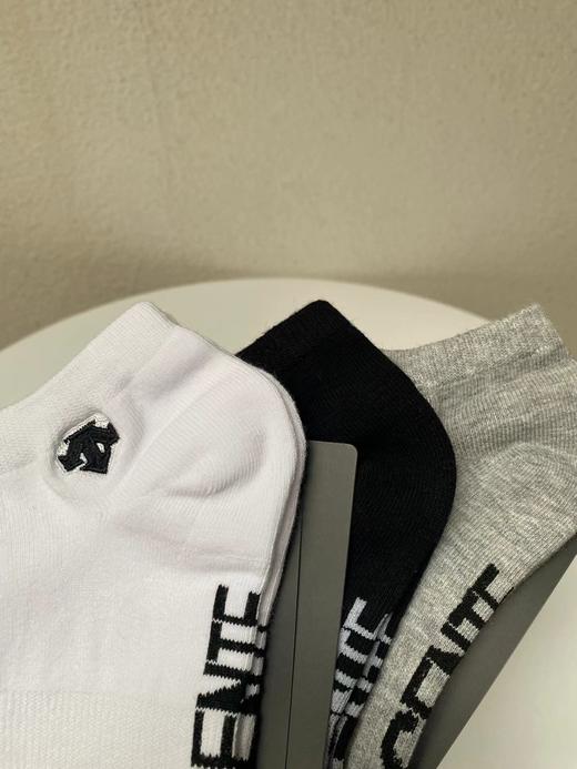 F0304110一组3双刺绣透气抗起球不易变形夏款男士船袜 商品图5