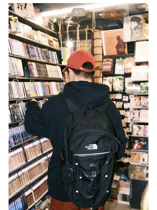 三色 超大！ 男女同款！ TNF北面大容量双肩包背包   小脸双肩包 商品图3