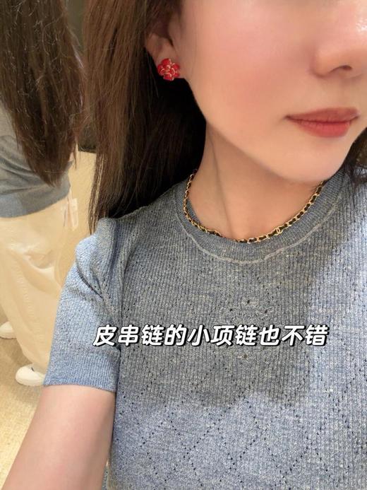 香奈儿 珐琅茶花耳钉红/黑/白（XTY） 商品图3