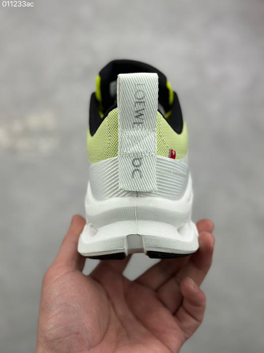 春季特惠💰330 Loewe x ON 罗意威昂跑联名 Cloudtilt 2.0 系列 商品图7