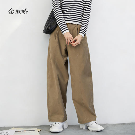 【商场同款】CNT6348 “ 零压裤 ” 轻松舒适 穿出随性腔调 弯刀裤型卡其绿色休闲裤 商品图7