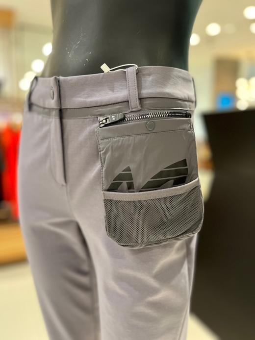 兔耳朵🐰家新款女士收脚运动9分长裤来了！市场高品质❗整体裤型上身效果非常惊艳！身材友好型包容性强，完全不挑腿型，版型洋气且显瘦，轮廓高级有设计点，搭配可拆卸印花网布口袋，完全是舒适时髦! 商品图5