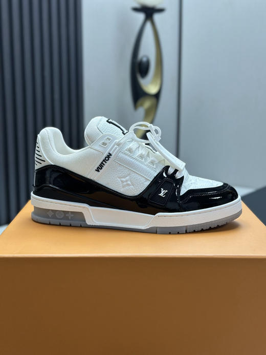 春季特惠💰650 LV 公司级 # 驴牌 Trainer 低帮休闲板鞋 商品图8