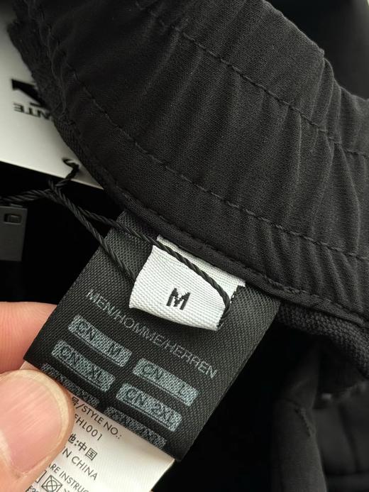 F030448男士防泼水梭织立体剪裁多裁片拼接运动长裤 商品图13