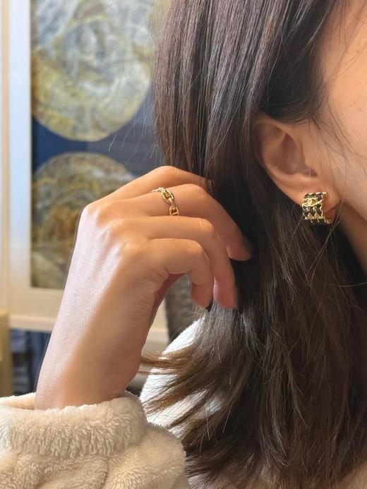 香奈儿 三层穿皮链小圈耳钉（XTY） 商品图4