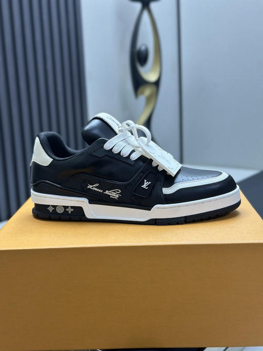 春季特惠💰650 LV 公司级 # 驴牌 Trainer 低帮休闲板鞋 商品图8