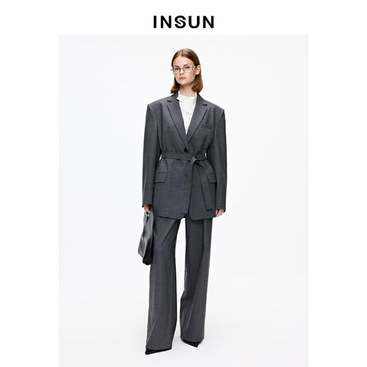 NSUN恩裳复古摩登风肌理感西装外套 商品图2