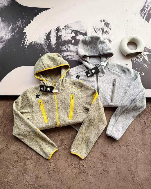 F0304118百搭针织立领抓绒保暖运动风连帽防风透气夹克外套 商品图2