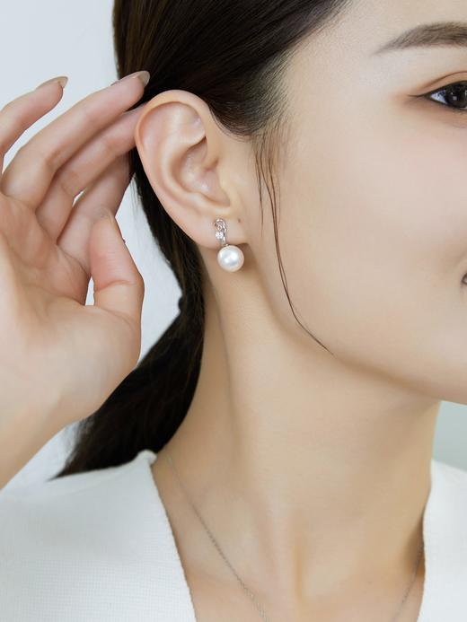 【挚友限定】【香港展会商品】白天鹅-18K金澳白珍珠耳夹 10.1mm（展会产品拍下后不支持7天无理由退换货） 商品图1