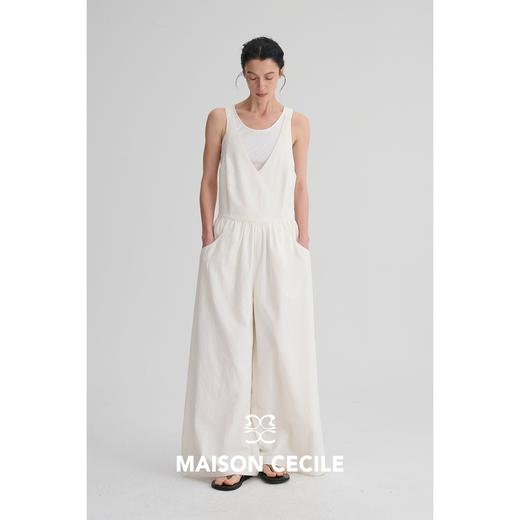 MAISON CECILE三色|亚麻肌理感简约V领休闲随性可调节连体背带裤 商品图4