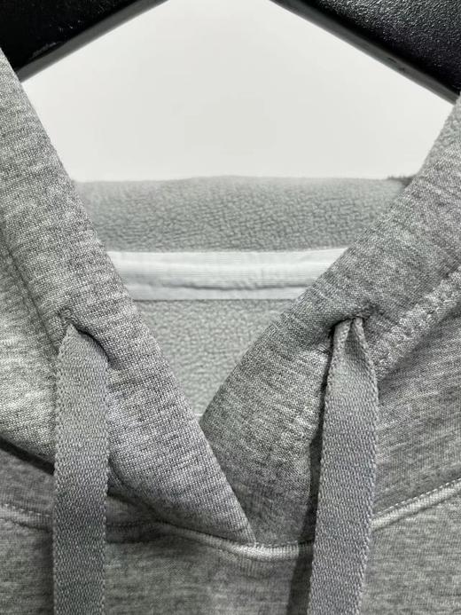 F0304123加绒款新型奥粒绒速干弹力面料胸前大标日常百搭连帽卫衣 商品图4