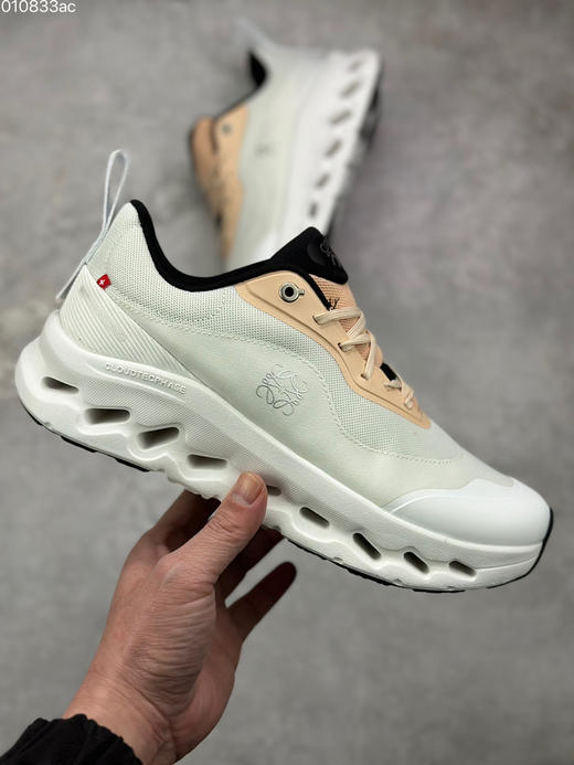 春季特惠💰330 Loewe x ON 罗意威昂跑联名 Cloudtilt 2.0 系列 高品质出货 商品图3