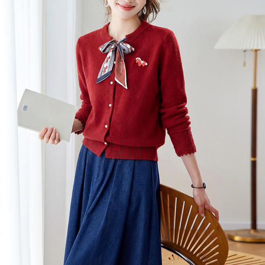 「自」全新升级【铂金会员192/天猫259/差价67】(05521)洛诗琳法式蝴蝶结系带针织衫2026春季圆领小香风针织开衫 商品图2