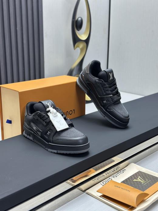 春季特惠💰650 LV 公司级 # 驴牌 Trainer 低帮休闲板鞋 商品图2