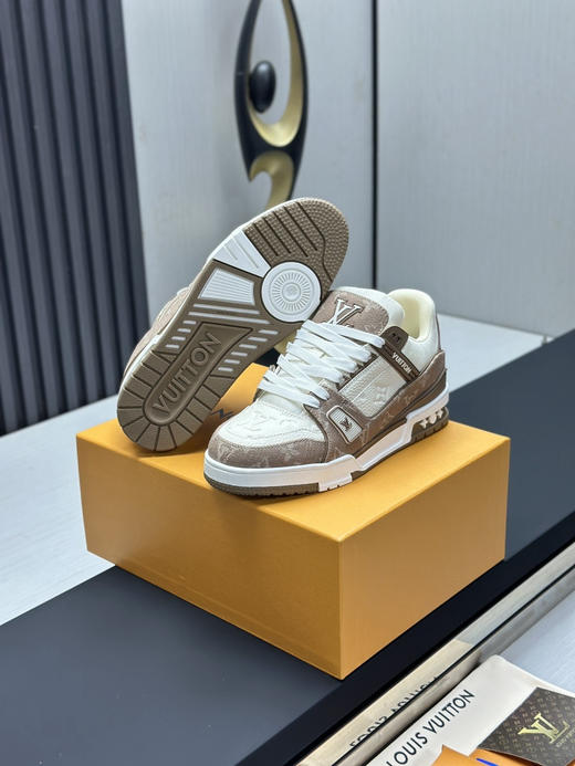春季特惠💰650 LV 公司级 # 驴牌 Trainer 低帮休闲板鞋 商品图5