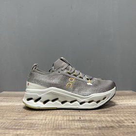 春季特惠💰340 On 昂跑 Cloudsurfer Max 舒适柔软减震透气轻便跑步鞋