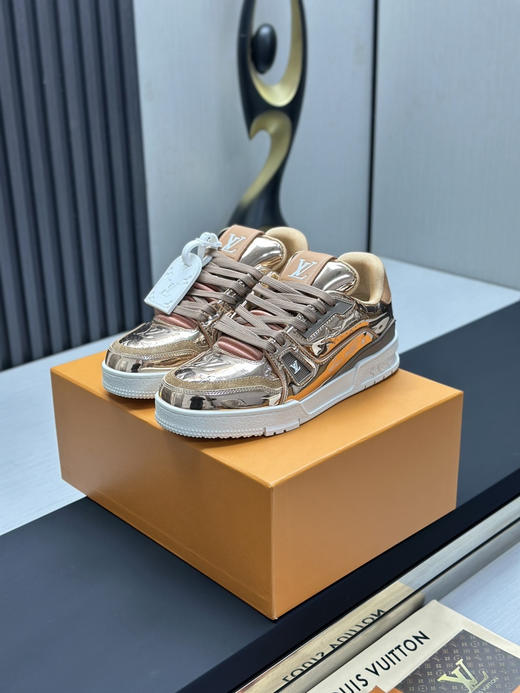 春季特惠💰650 LV 公司级 # 驴牌 Trainer 低帮休闲板鞋 商品图0