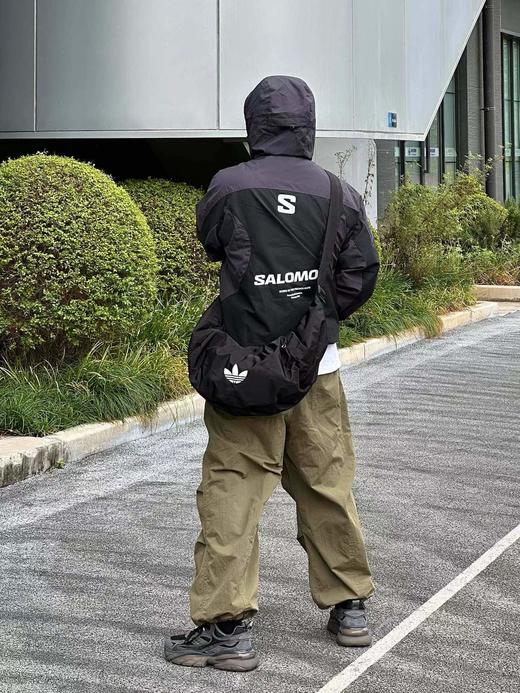 F030482户外拼色连帽男款徒步登山防风防水夹克外套 商品图9