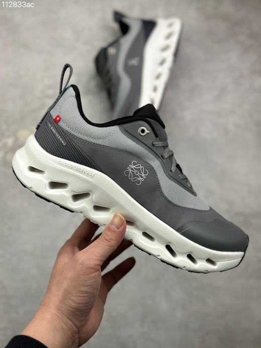 春季特惠💰330 Loewe x ON 罗意威昂跑联名 Cloudtilt 2.0 系列 高品质出货 商品图3