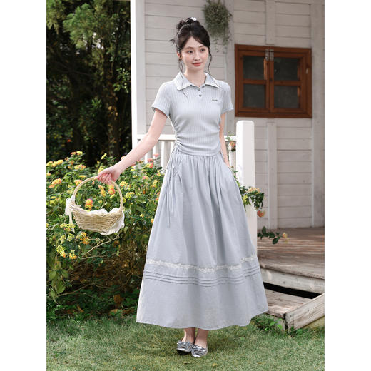 鹿向南「静美时光」雾霾蓝半身裙女春季高级感度假风高腰A字长裙 商品图0