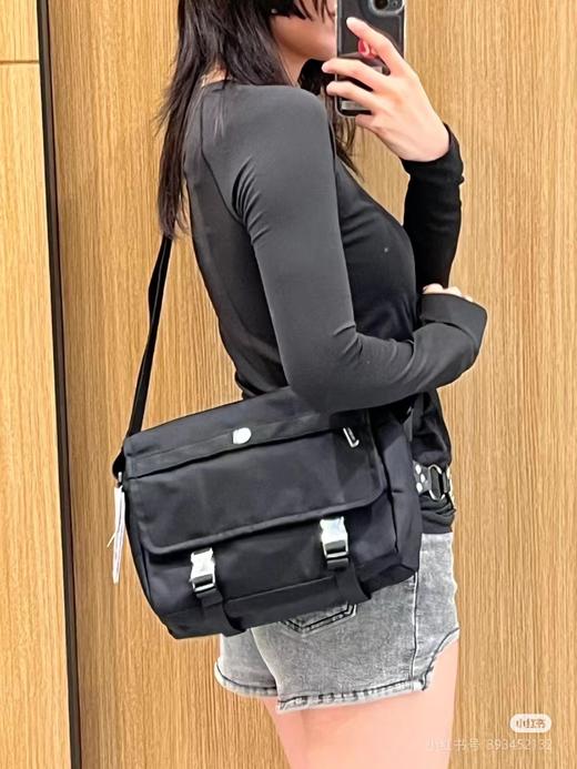 露露6.5L邮差包，可单肩可斜挎 商品图0