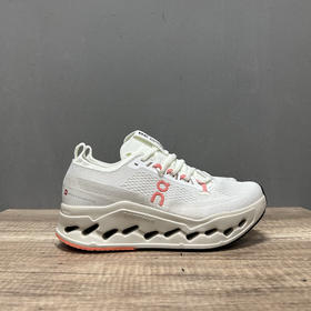 春季特惠💰340 On 昂跑 Cloudsurfer Max 舒适柔软减震透气轻便跑步鞋