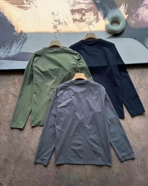 F0304120户外速干透气轻便弹力针织面料圆领长袖T恤打底衫 商品图2