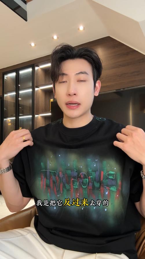 26T58SDSA男装2026新款美式复古t恤重磅棉宽松领口涂鸦设计感短袖 商品图0