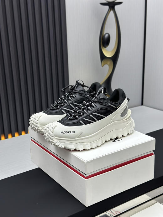 春季特惠💰570 公司级 # Moncler 盟可睐 Trailgrip GTX 减震抗撕裂户外运动鞋 商品图0