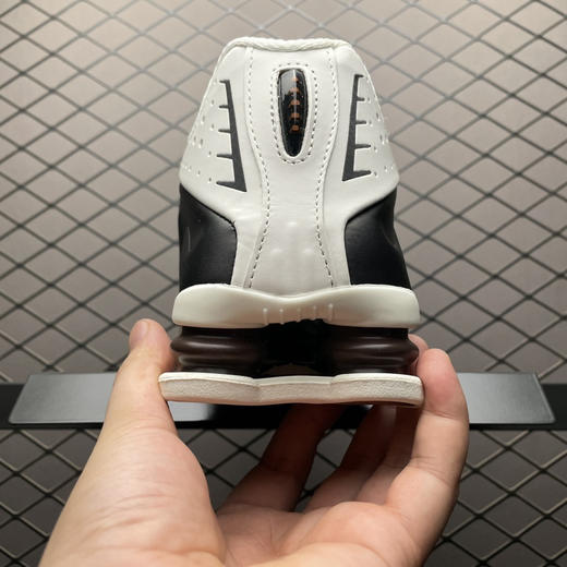 春季特惠💰340 NK Shox R4 低帮复古跑步鞋 文斯卡特 商品图1