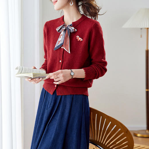 「自」全新升级【铂金会员192/天猫259/差价67】(05521)洛诗琳法式蝴蝶结系带针织衫2026春季圆领小香风针织开衫 商品图3